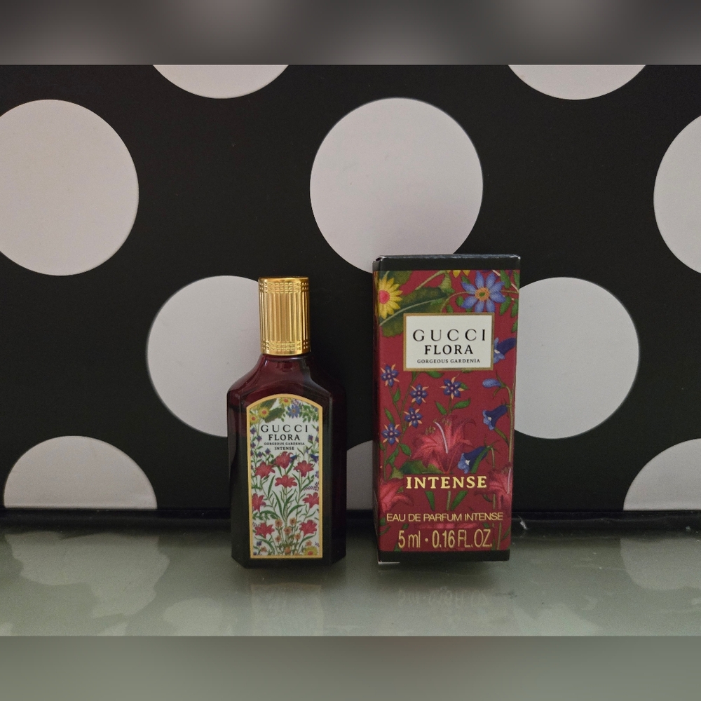 ✨️Gucci Flora Gorgeous Gardenia Intense EDP MINI✨️